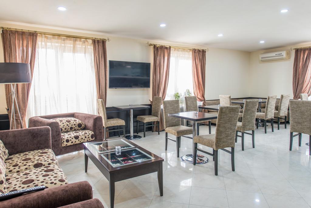 Terrace Hotel บากู ภายนอก รูปภาพ